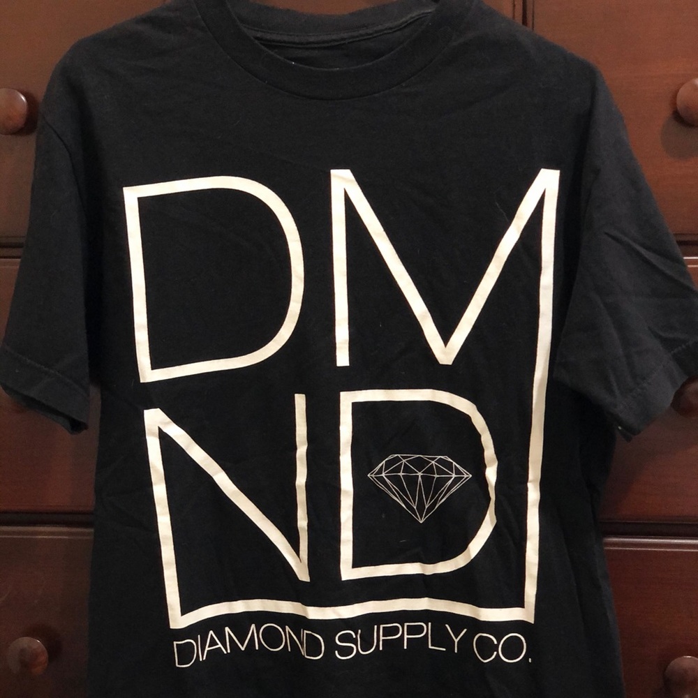 DMND Supply Tee Size: M